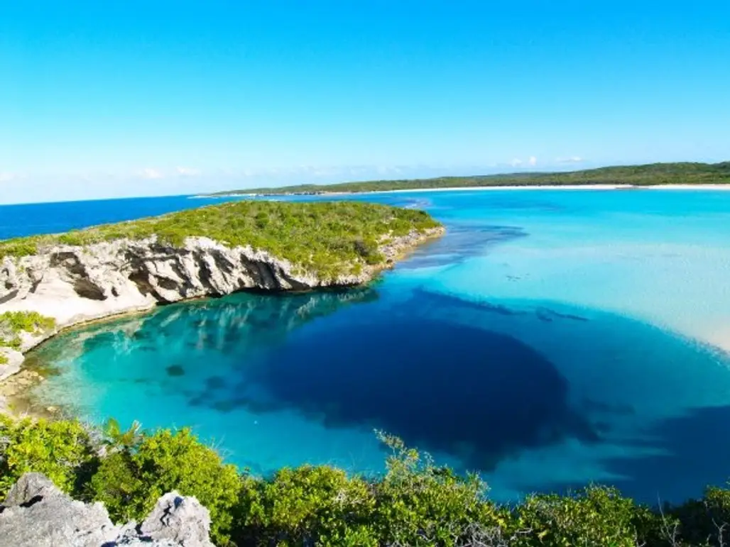 Dean’s Blue Hole, the Bahamas