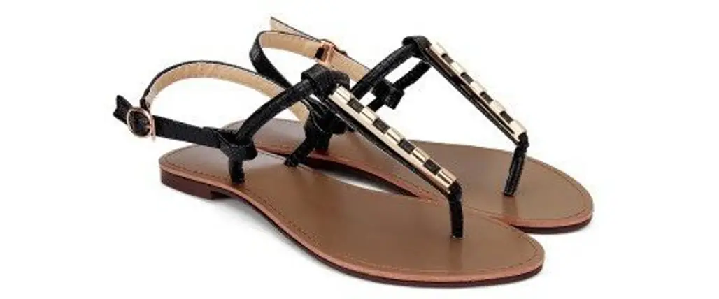 Metallic T-strap Sandals