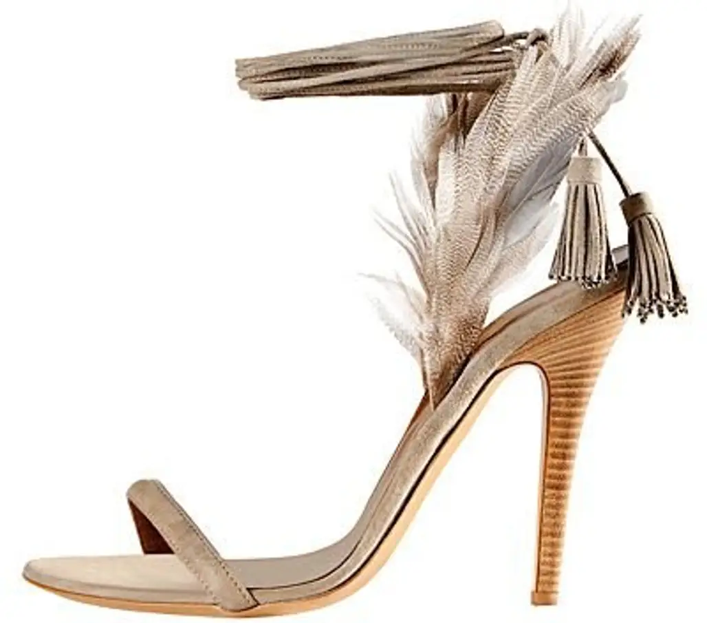 Feathered Shoes Go from Boring to Red Carpet Worthy in Seconds