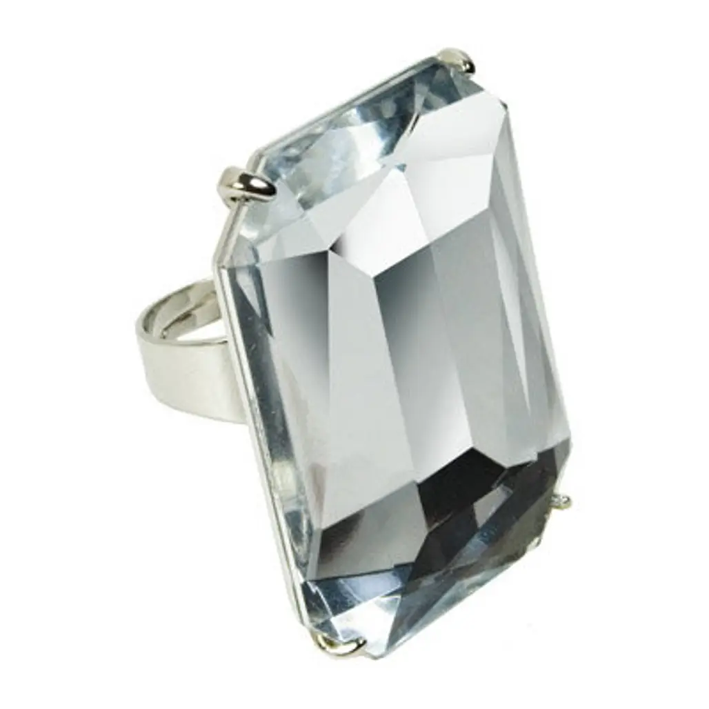 Fred Flare "Big as a House" Diamond Ring ...