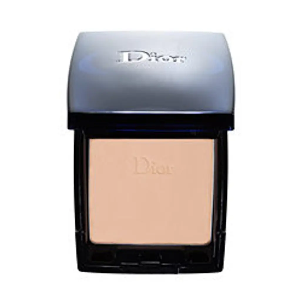 DiorSkin Forever Compact Flawless and Moist Extremewear