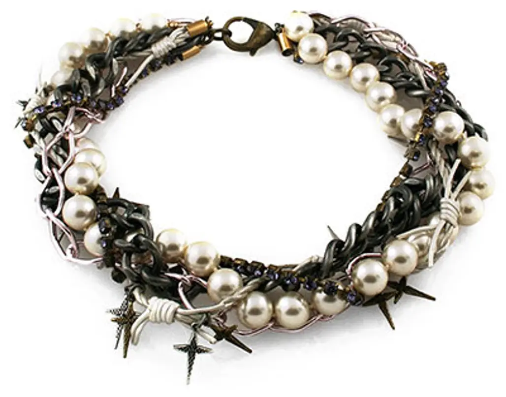 Mixed Deadly Pearl Necklace by Fallon
