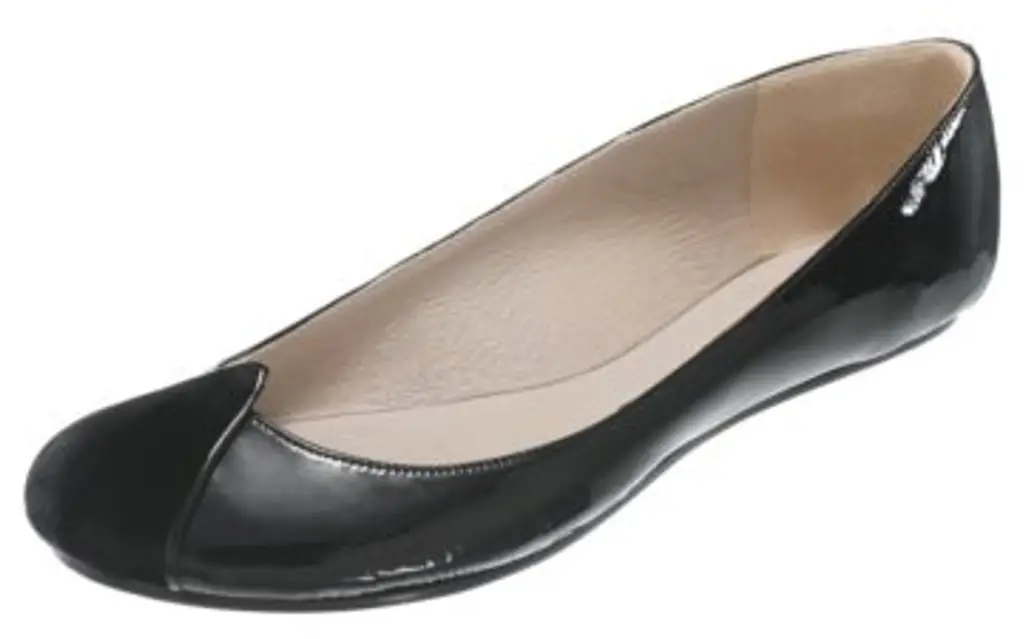Marc Jacobs #MJ14413 – Patent Ballet Flat with Turned-up Toe