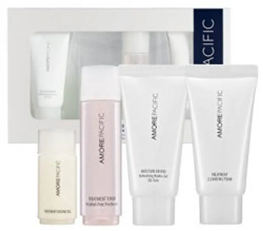 Amore Pacific Moisture Bound Introductory Collection Refreshing Essentials for Oily Skin