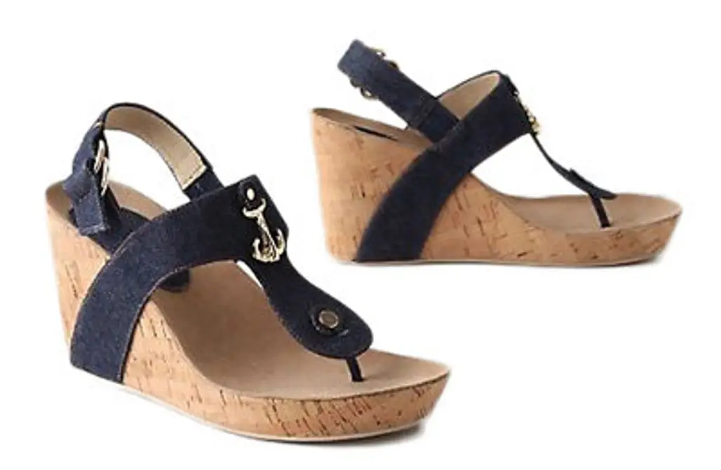 Sailing-the-Streets Wedges