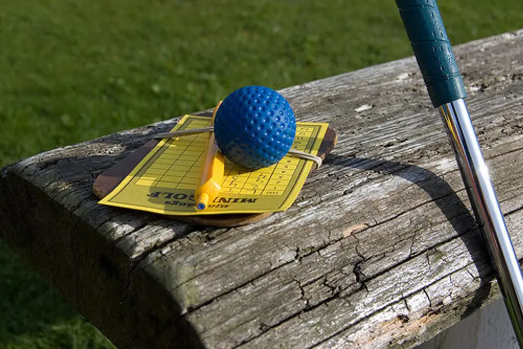 Mini-golfing