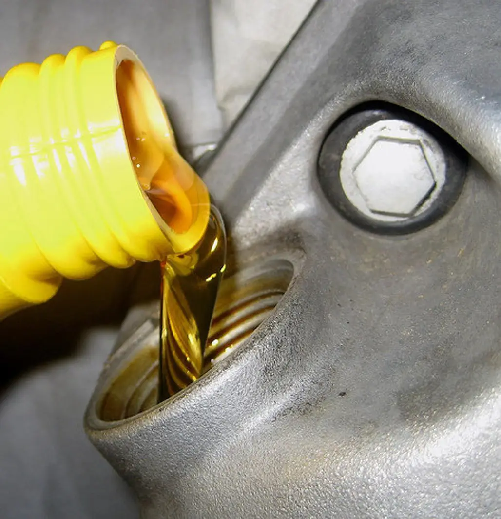 Easy to Change Oil