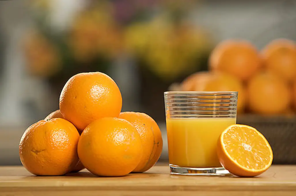 Almonds and Orange Juice