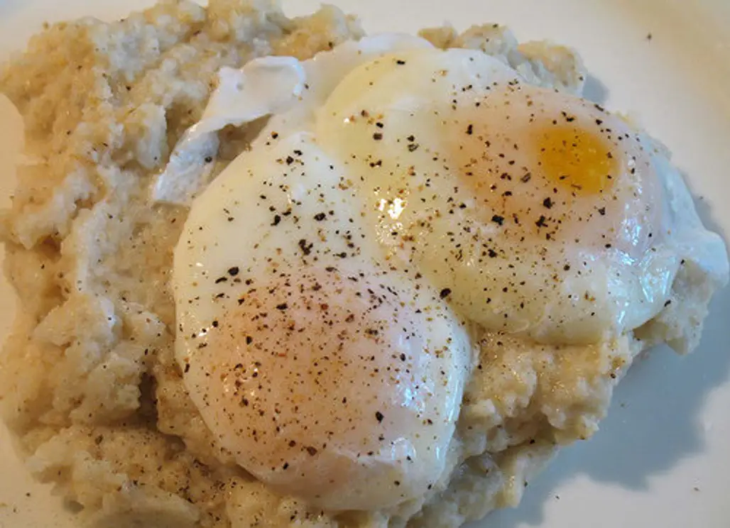 Poached Eggs on Grits