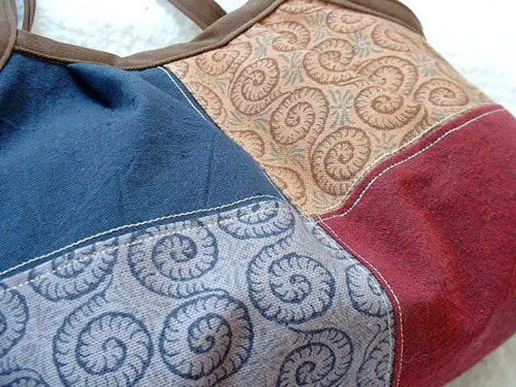 Traditional Tote