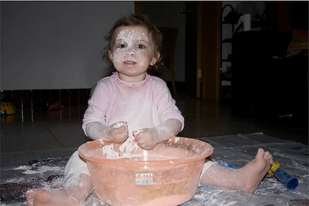 Make "flour Dirt"
