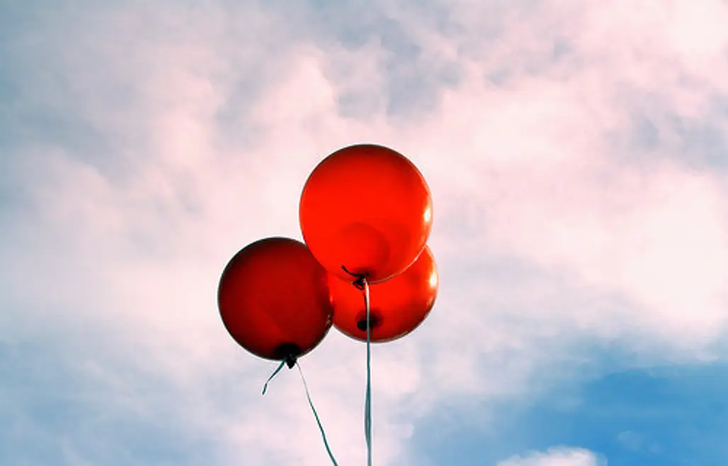 “99 Luftballoons,” Nena