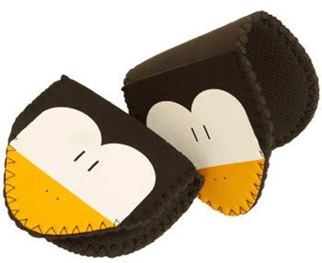 Penguin-shaped Oven Mittens
