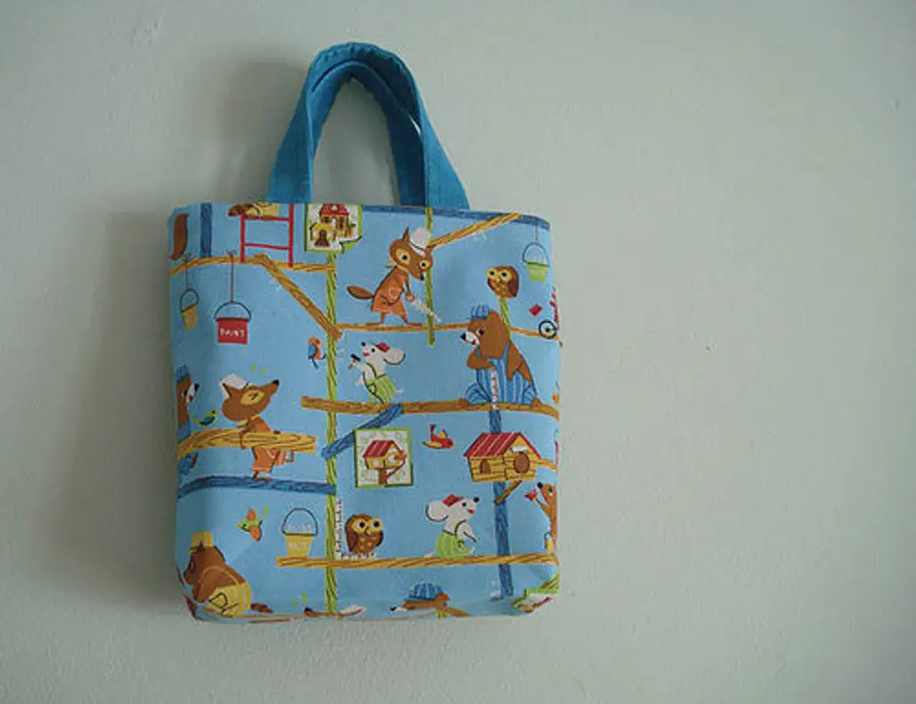 Make a Super Cute Book Bag