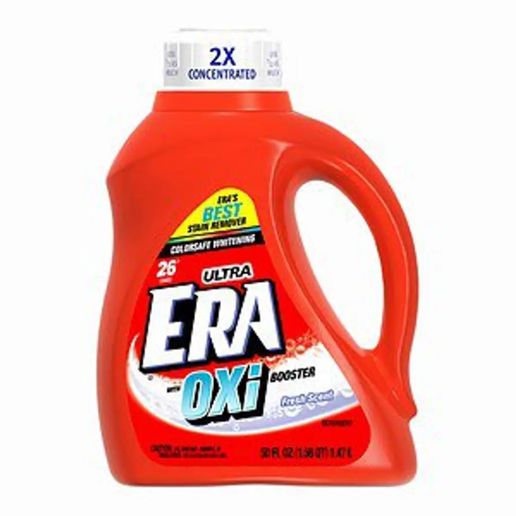 Era Liquid Detergent with Oxi