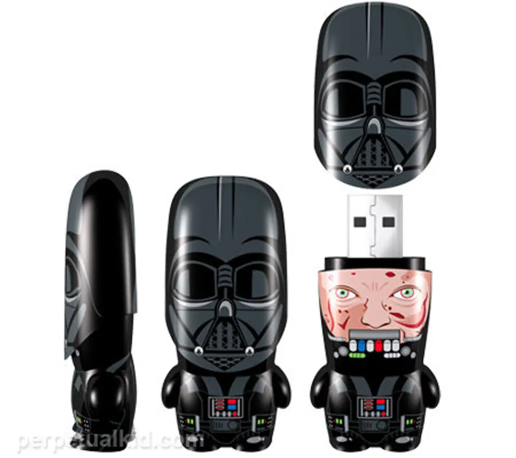 Darth Vader Unmasked USB Flash Drive