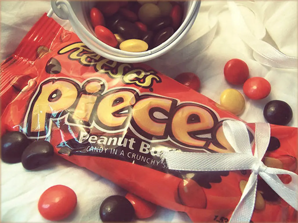 ET Got You Hooked on Reese’s Pieces