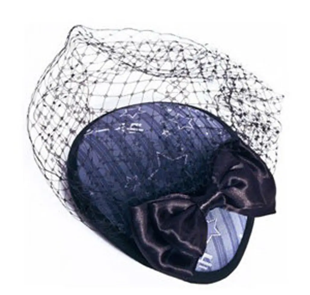 Diva Lila Hat with Veil