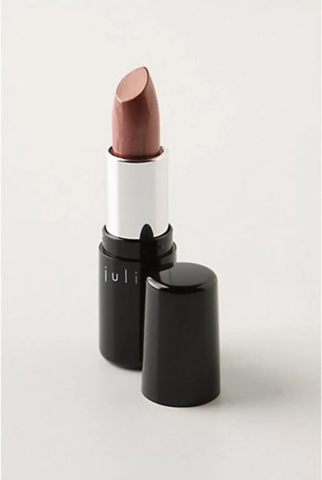 A New Lippie: Julie Hewett Organic Noir Lipstick