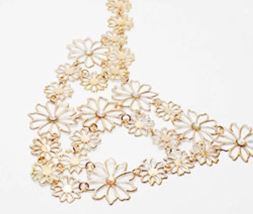 Fashion Champagne Flower Bib Necklace