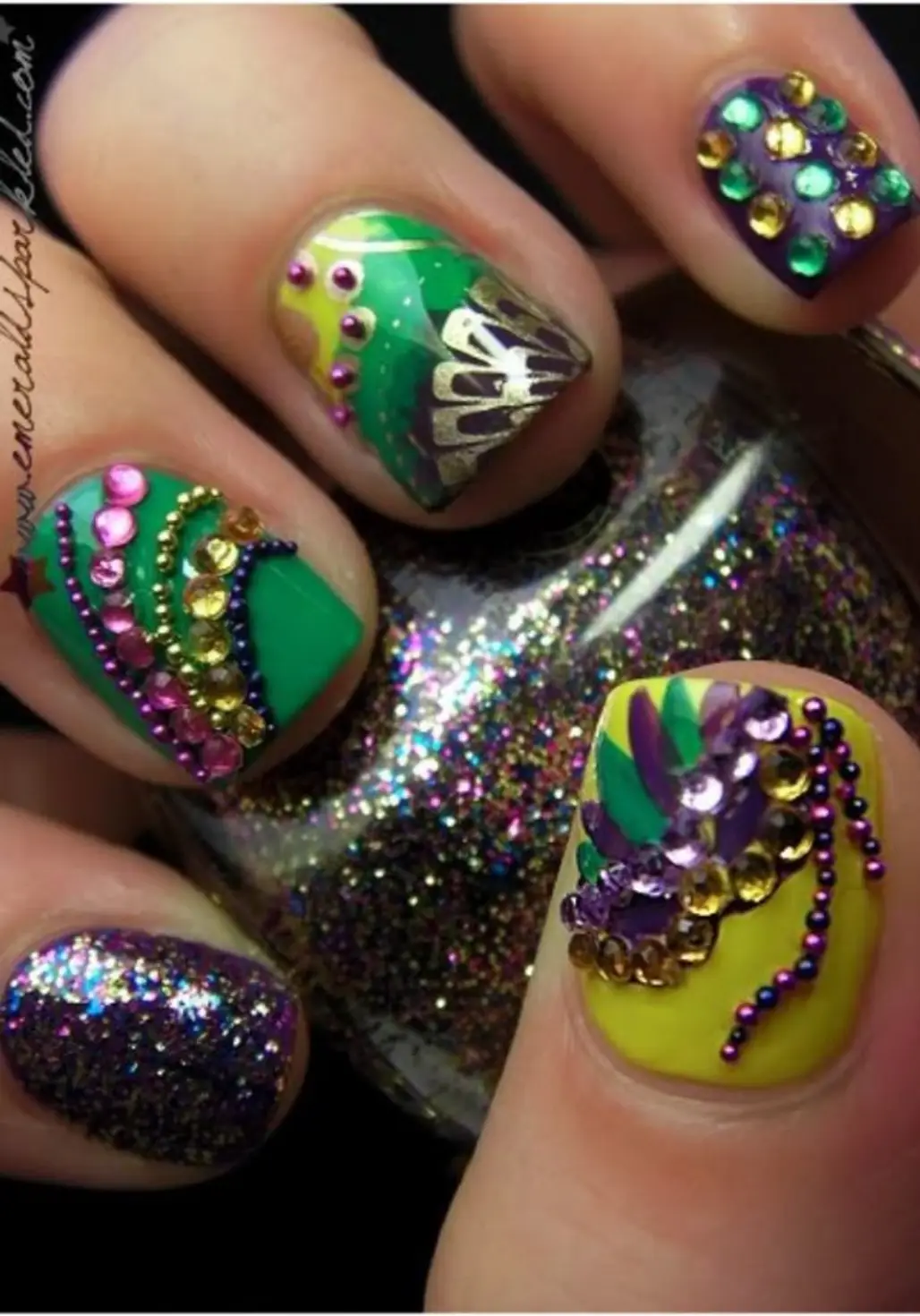 nail,color,finger,green,purple,