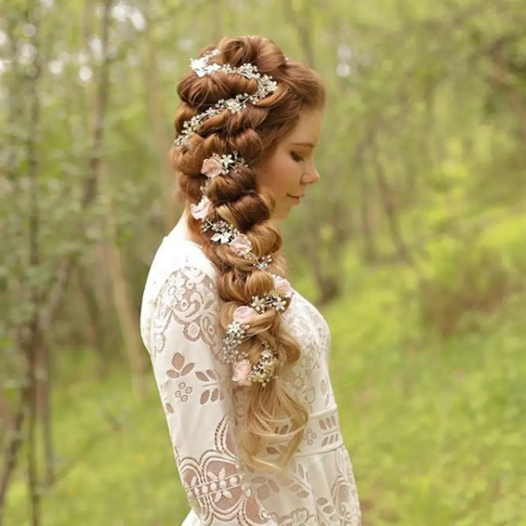 hair, hairstyle, woman, tree, dress,