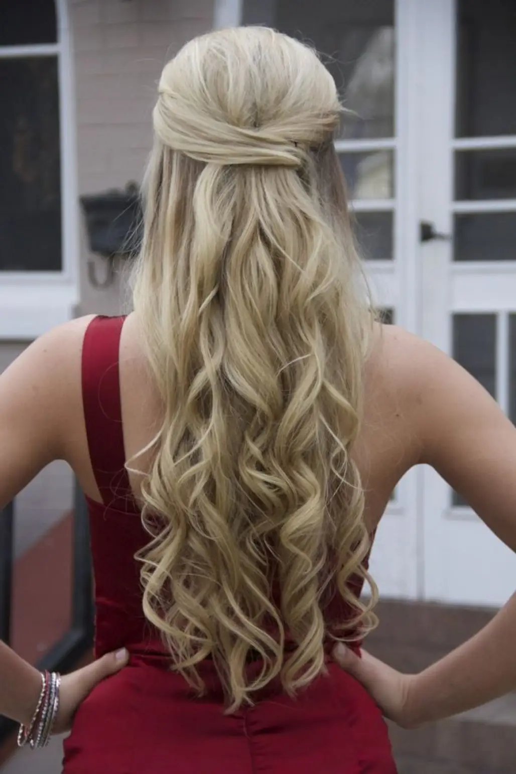 Easy DIY Prom Half-up | Formal Hairstyles – Seton Girls' Hairstyles