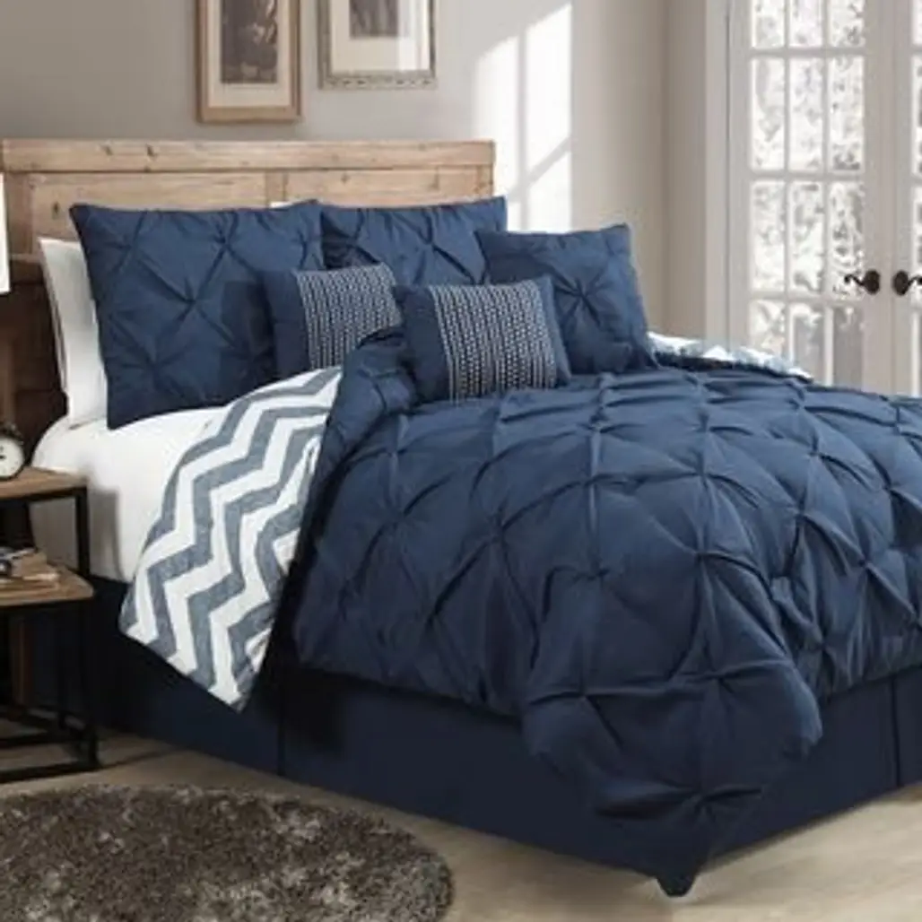 duvet cover,bed sheet,furniture,textile,bed frame,