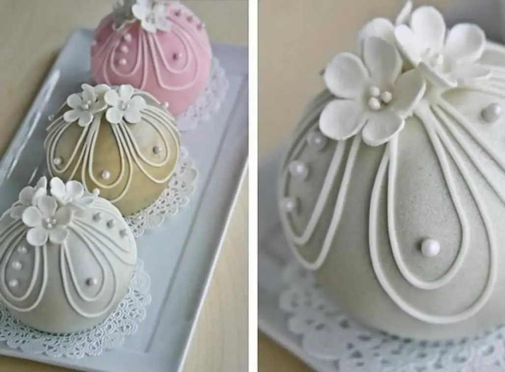 wedding cake,icing,cake decorating,sugar paste,dessert,