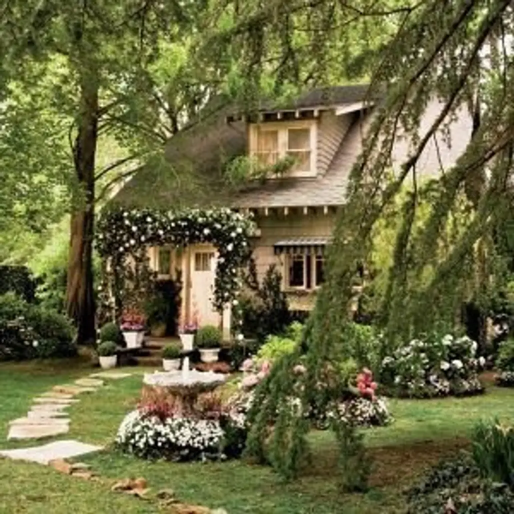 Great Gatsby Cottage