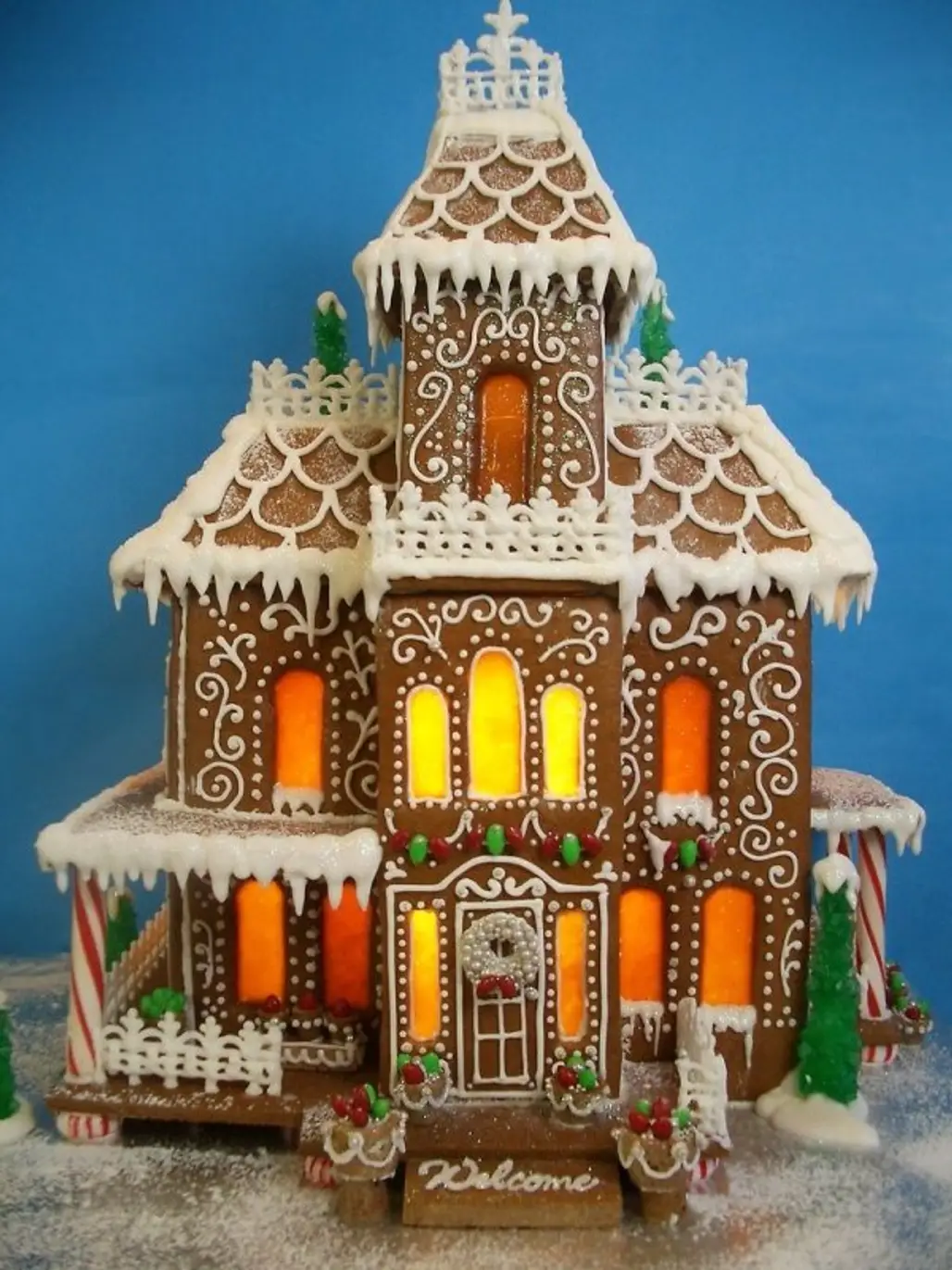 gingerbread house,food,gingerbread,christmas decoration,dessert,