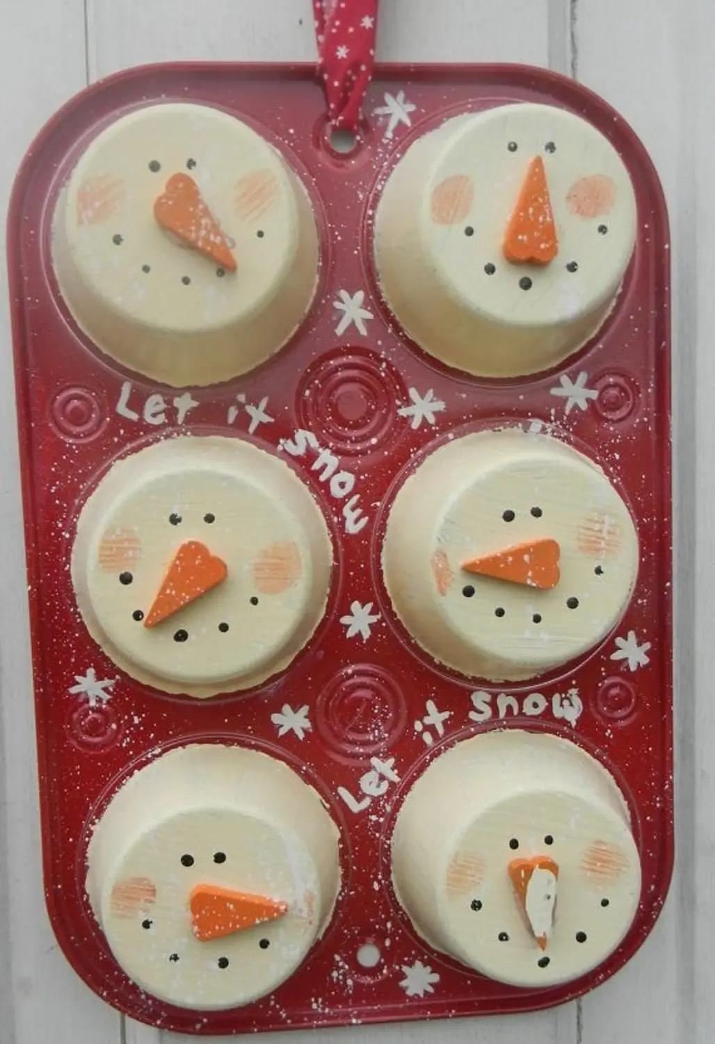 Muffin Tin Snowmen