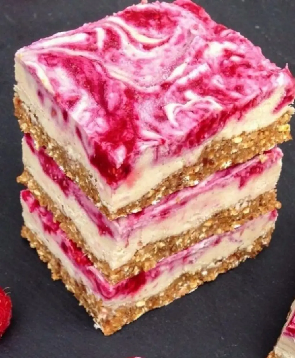 Vegan Raspberry Cheesecake Bars