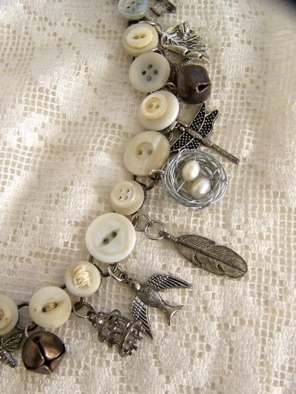 necklace,jewellery,fashion accessory,art,bead,