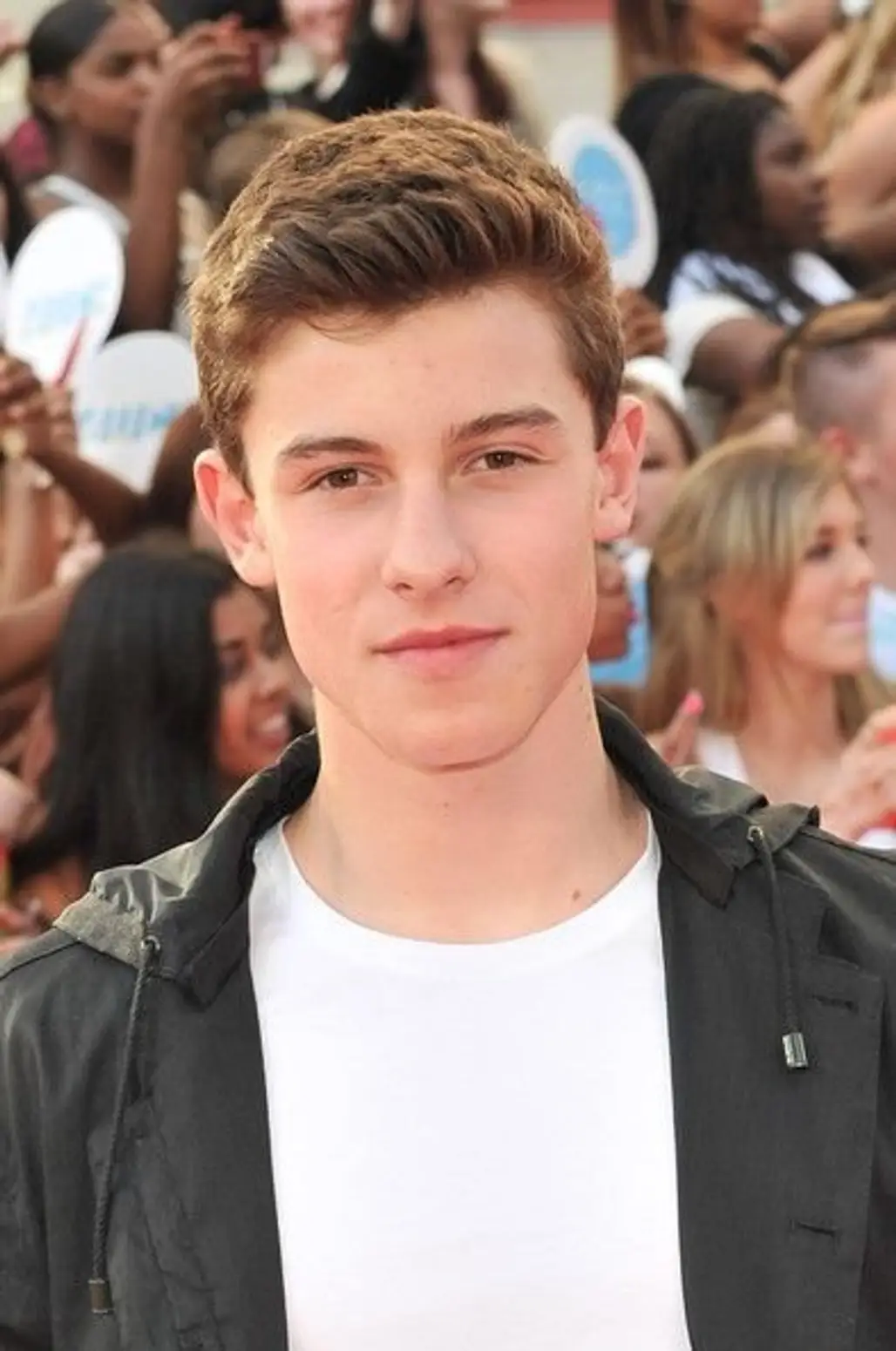 Shawn Mendes, 16