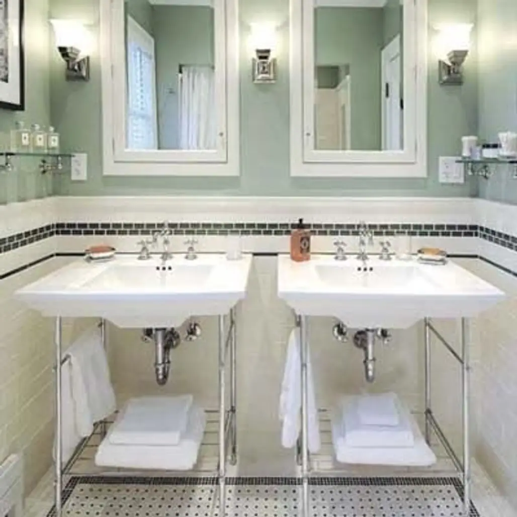Victorian Bathroom Redo
