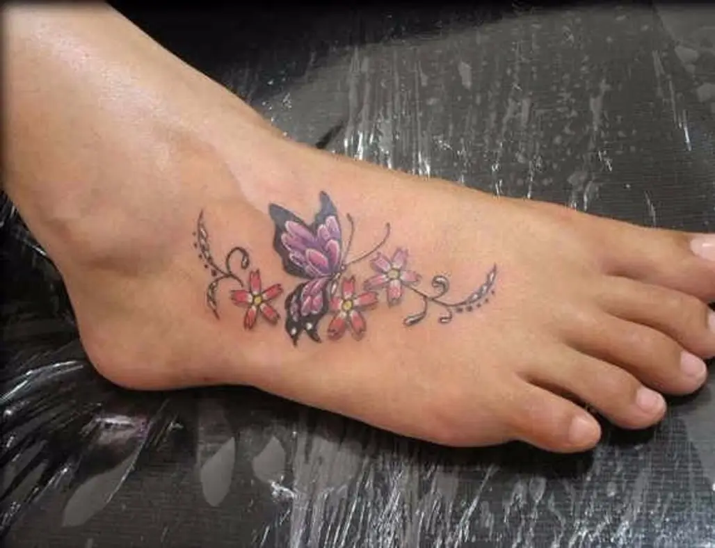 Jessica Weichers Tattoos : Tattoos : Feminine : Lotus flower mendi design