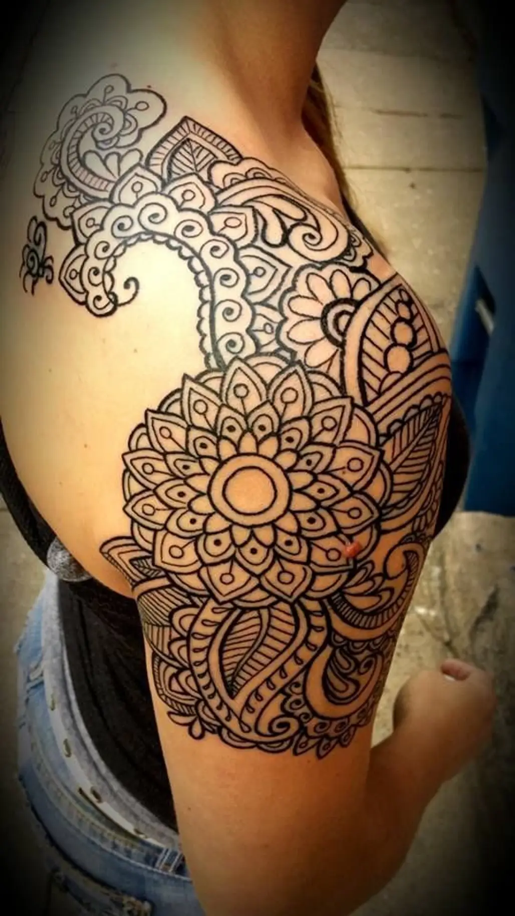 tattoo,pattern,design,arm,henna,