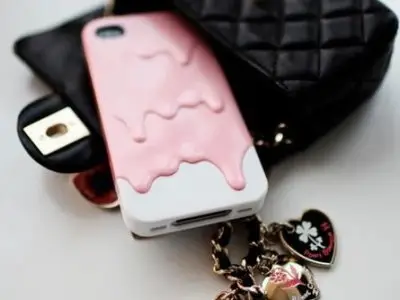 7 Awesome IPhone Accessories ...