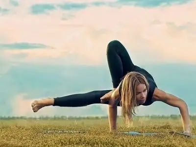 7 Ways Yoga Makes You More Beautiful ...