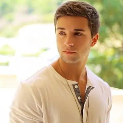 7 Awesome Reasons to Love Jake Miller ...