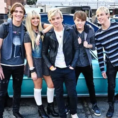 All the Reasons You Need to Fall in Love with R5 ...