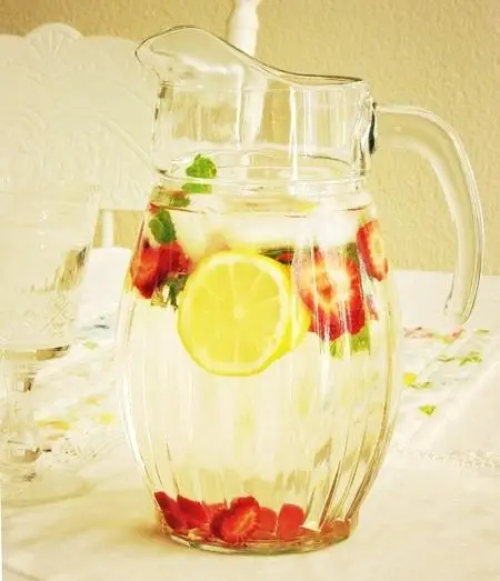 Water Helps Soothe Digestive Problems ...