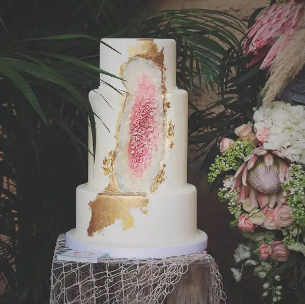 wedding cake, pink, flower, floristry, centrepiece,