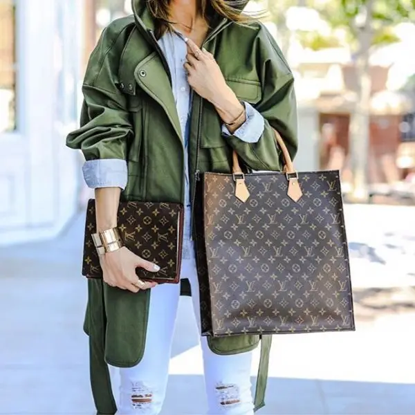 clothing, green, sleeve, bag, pattern,