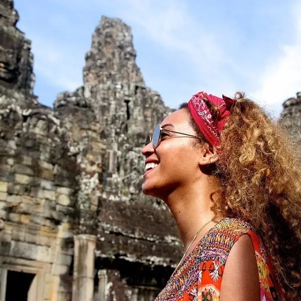 Angkor Thom, red, beauty, girl, photo shoot,