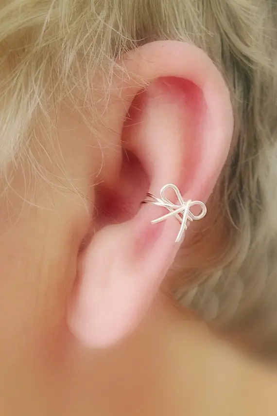 Ear Cuff Dainty Bow - Non Pierced