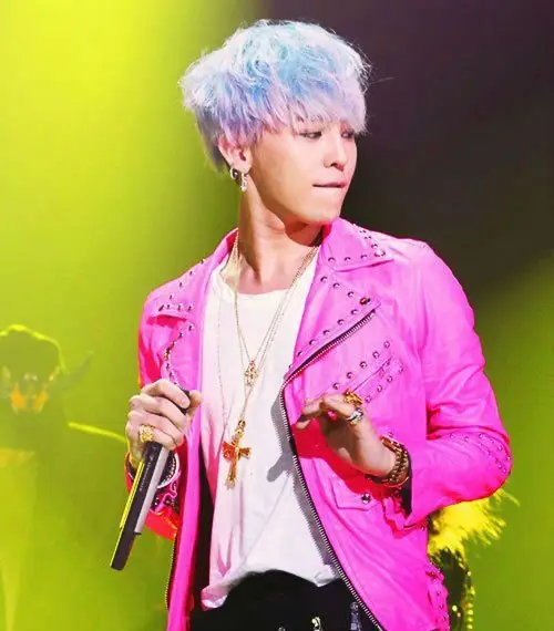 G-Dragon of Big Bang - Crayon Hair