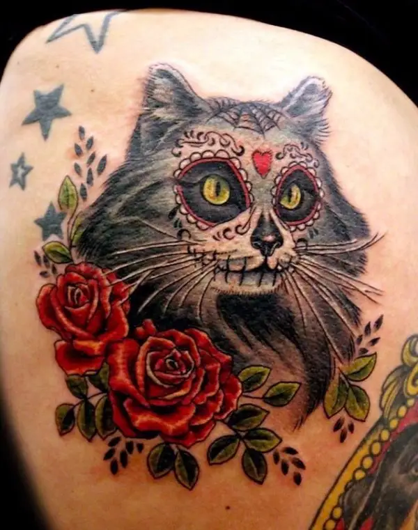 tattoo,cat,arm,tattoo artist,cat like mammal,