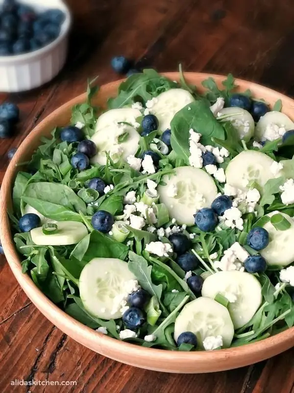 Balsamic Blueberry Salad